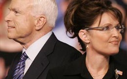 Phó tướng của McCain làm cả chính trường Mỹ bất ngờ